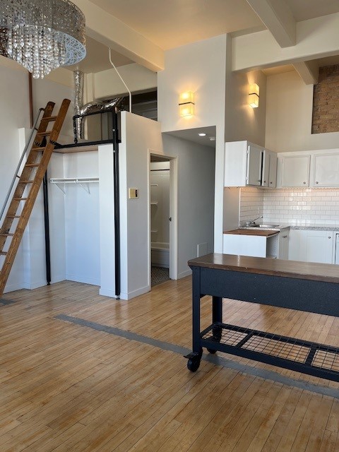 🏙️ Modern Loft Living in the Heart of Downtown Saskatoon